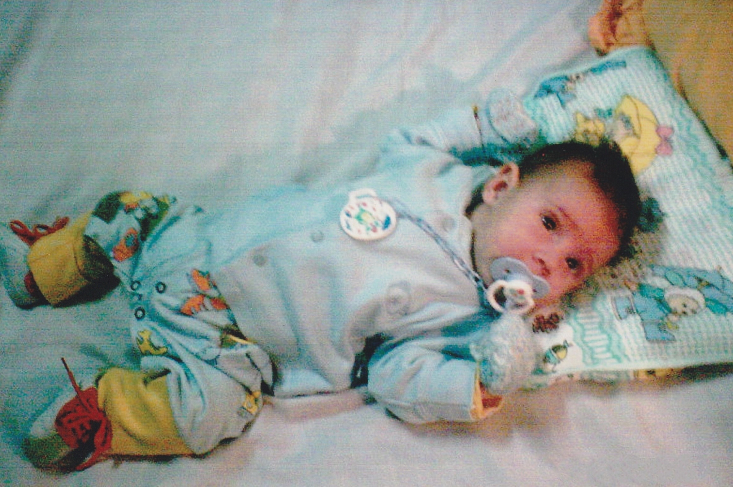 Photo of newborn Emanuel